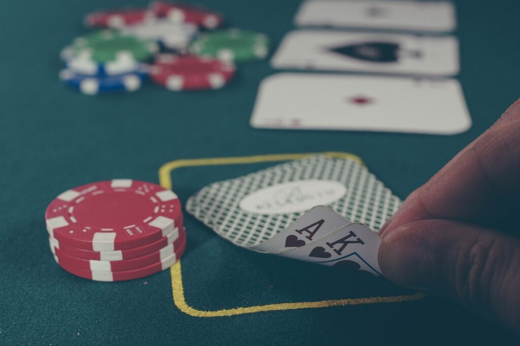 Rzuć kostką i zmień swoje życie w Slottica Casino